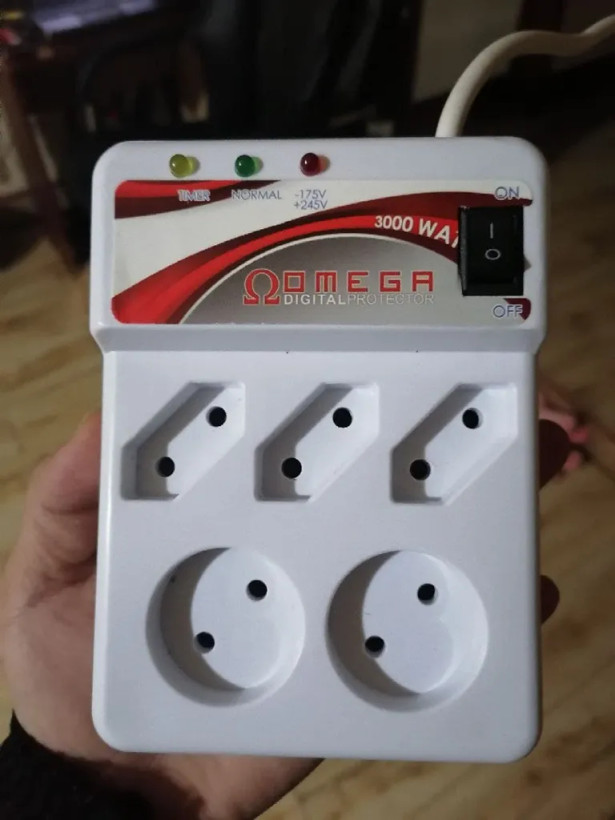 محافظ ولتاژ برق امگا مدل 6941